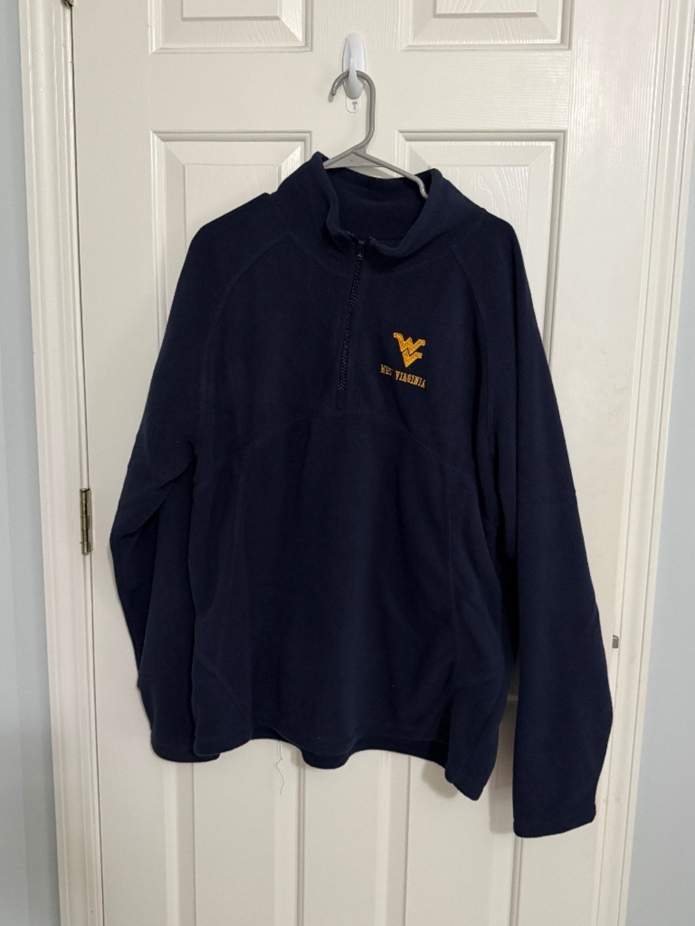 WVU 1/2 Zip Fleece Pullover - Size Large